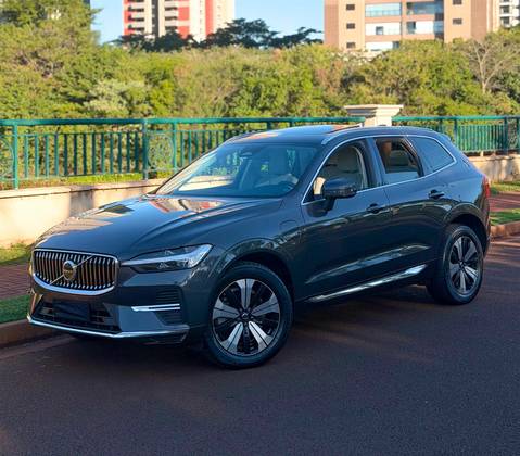 VOLVO XC60 2.0 T8 RECHARGE PLUS AWD GEARTRONIC VOLVO XC60 2.0 T8 RECHARGE PLUS AWD GEARTRONIC